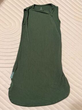 Bamboo PurComfy Infant Sleep Sack w/2 Way Zipper in Dark Green